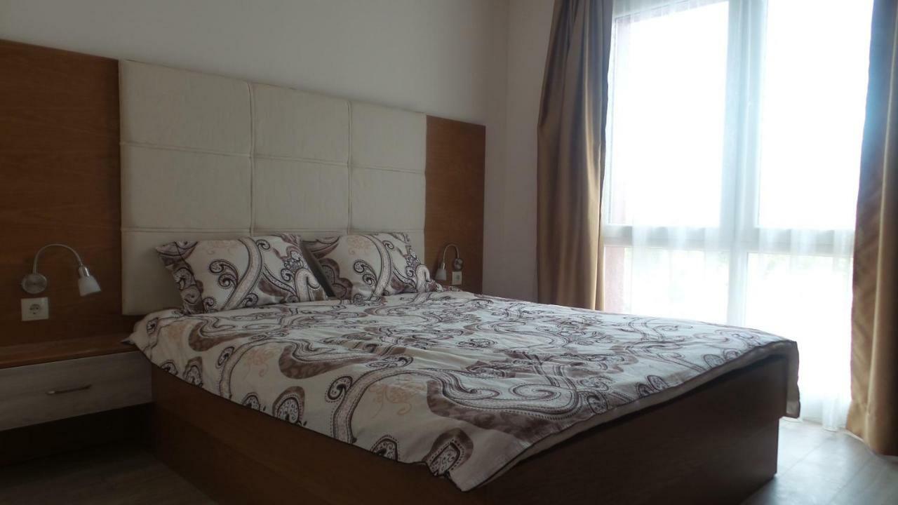 Astoria Apartment Tırnova Dış mekan fotoğraf