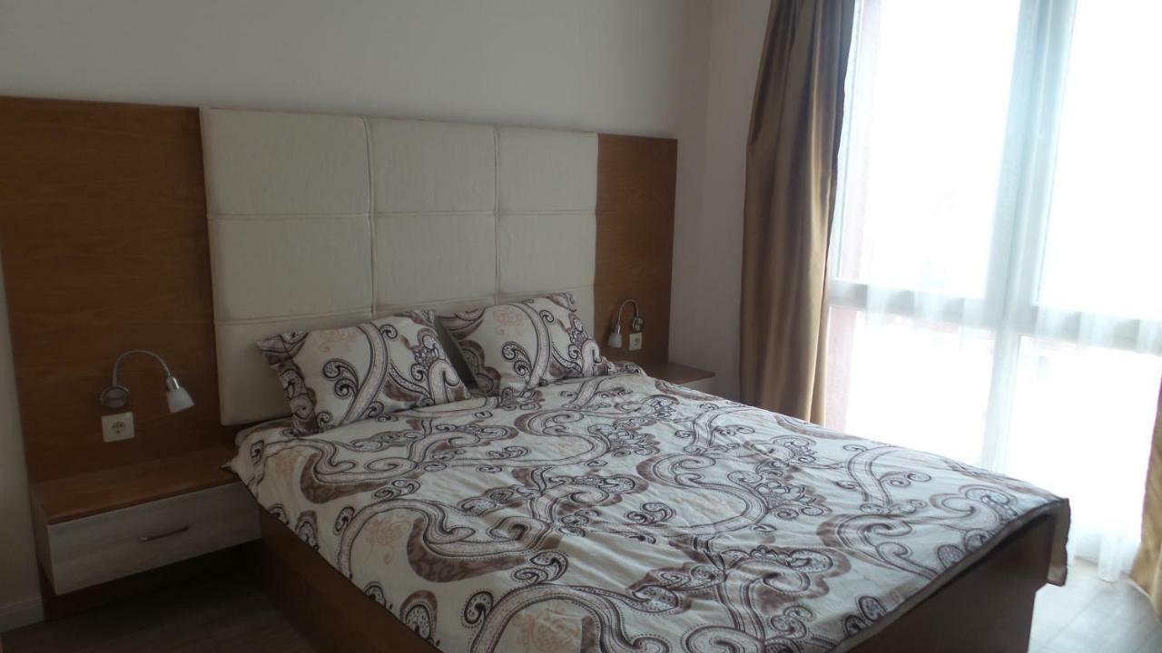 Astoria Apartment Tırnova Dış mekan fotoğraf
