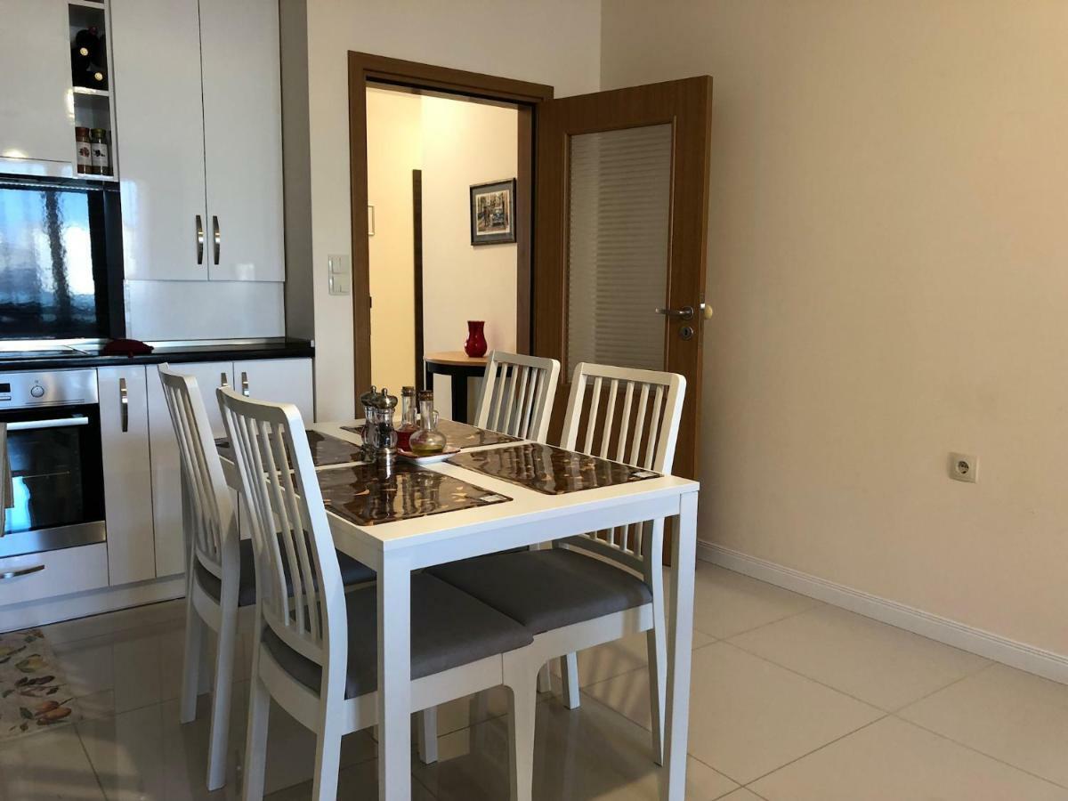 Astoria Apartment Tırnova Dış mekan fotoğraf