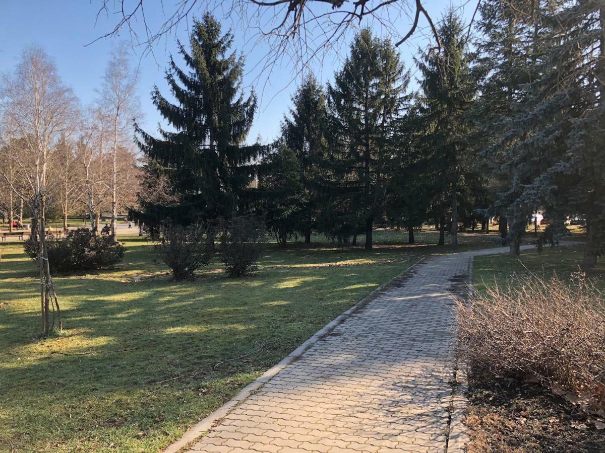 Astoria Apartment Tırnova Dış mekan fotoğraf